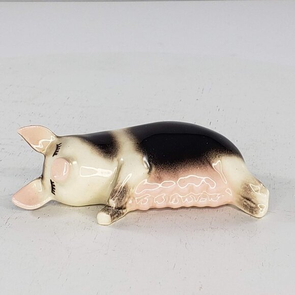 Hagen Renaker Other - Hagen Renaker Pig Sow Mama Sleeping Black White Miniature Figurine